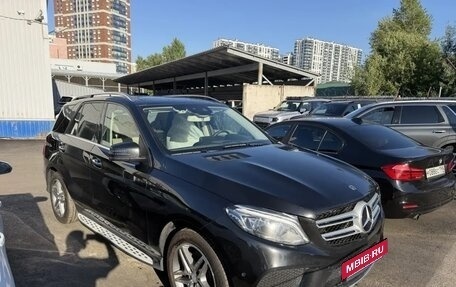 Mercedes-Benz GLE, 2017 год, 3 950 000 рублей, 3 фотография