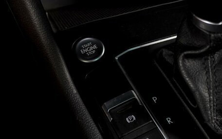Volkswagen Tiguan II, 2017 год, 2 449 000 рублей, 21 фотография
