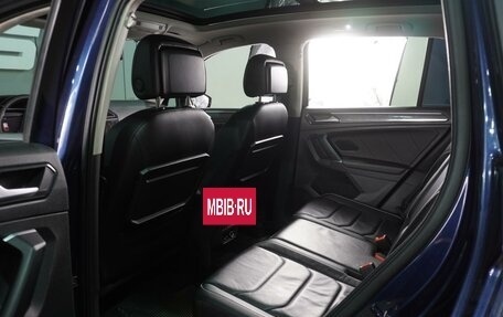 Volkswagen Tiguan II, 2017 год, 2 449 000 рублей, 11 фотография