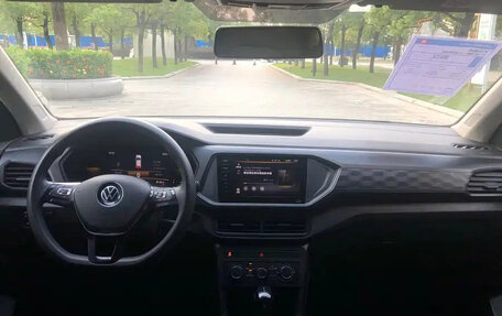 Volkswagen T-Cross I, 2023 год, 1 356 184 рублей, 15 фотография