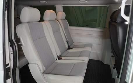 Volkswagen Caravelle T6 рестайлинг, 2018 год, 2 849 000 рублей, 7 фотография