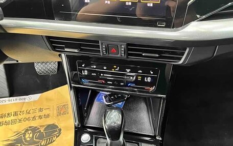 Volkswagen Passat B8 рестайлинг, 2022 год, 2 300 000 рублей, 6 фотография