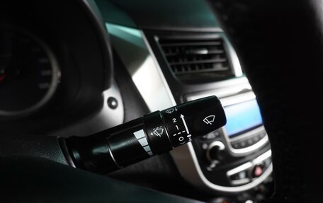 Hyundai Solaris II рестайлинг, 2012 год, 939 000 рублей, 13 фотография