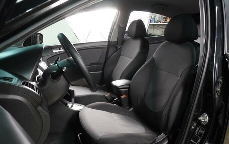 Hyundai Solaris II рестайлинг, 2012 год, 939 000 рублей, 10 фотография