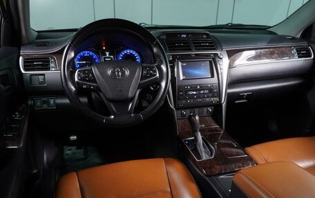 Toyota Camry, 2016 год, 2 229 000 рублей, 6 фотография