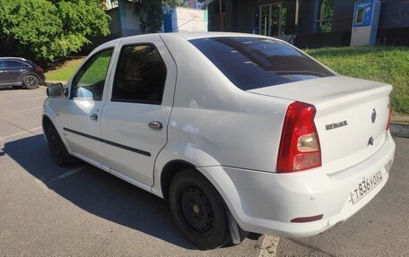 Renault Logan I, 2012 год, 395 000 рублей, 3 фотография