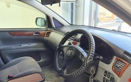 Toyota Ipsum II, 2002 год, 720 000 рублей, 7 фотография