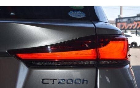 Lexus CT I рестайлинг, 2018 год, 1 800 000 рублей, 7 фотография