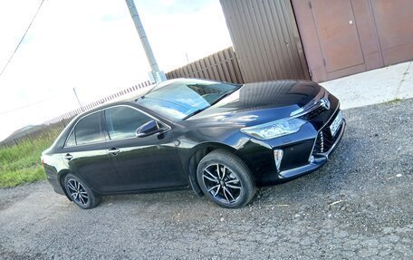 Toyota Camry, 2017 год, 2 580 000 рублей, 3 фотография
