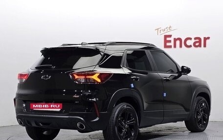 Chevrolet TrailBlazer, 2022 год, 1 911 000 рублей, 2 фотография