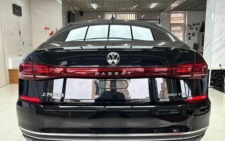 Volkswagen Passat B8 рестайлинг, 2022 год, 1 870 000 рублей, 11 фотография