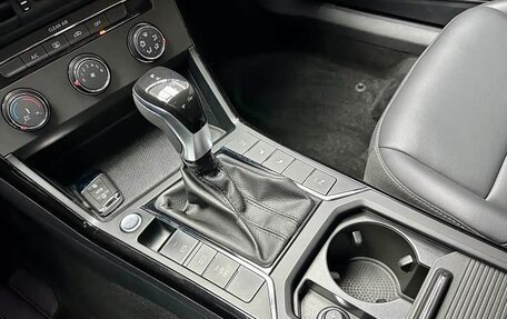 Volkswagen Passat B8 рестайлинг, 2022 год, 1 870 000 рублей, 15 фотография