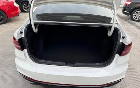 Volkswagen Lavida, 2023 год, 1 520 000 рублей, 13 фотография