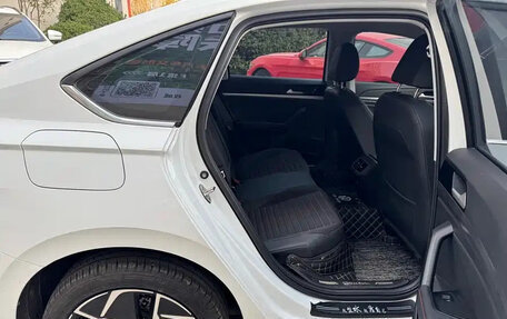 Volkswagen Lavida, 2023 год, 1 520 000 рублей, 12 фотография