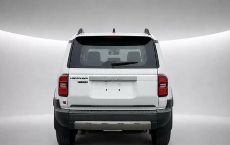 Toyota Land Cruiser Prado, 2025 год, 9 990 000 рублей, 4 фотография