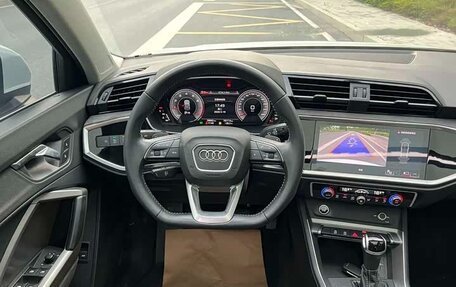Audi Q3, 2022 год, 2 375 000 рублей, 9 фотография