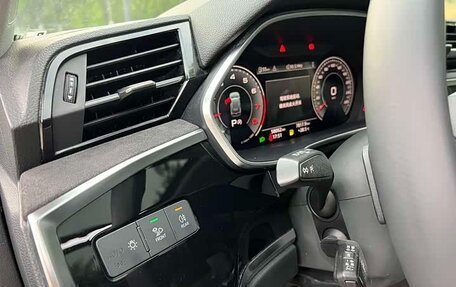 Audi Q3, 2022 год, 2 375 000 рублей, 8 фотография