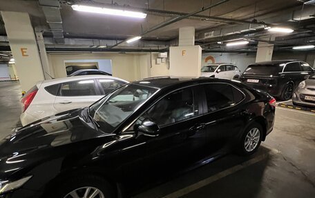 Toyota Camry, 2021 год, 2 590 000 рублей, 2 фотография