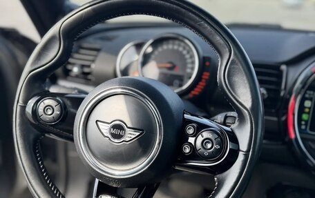MINI Clubman, 2016 год, 2 600 000 рублей, 14 фотография
