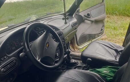 Chevrolet Niva I рестайлинг, 2005 год, 260 000 рублей, 13 фотография