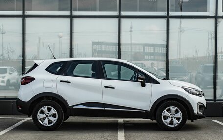 Renault Kaptur I рестайлинг, 2017 год, 1 200 000 рублей, 8 фотография