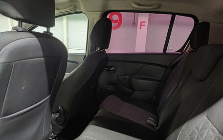 Renault Sandero II рестайлинг, 2017 год, 950 000 рублей, 15 фотография