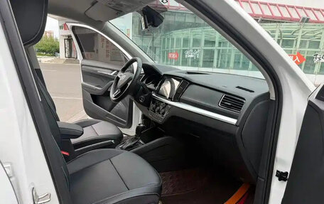 Skoda Kamiq I, 2023 год, 1 600 000 рублей, 11 фотография