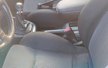 Volkswagen Golf IV, 2001 год, 179 999 рублей, 8 фотография