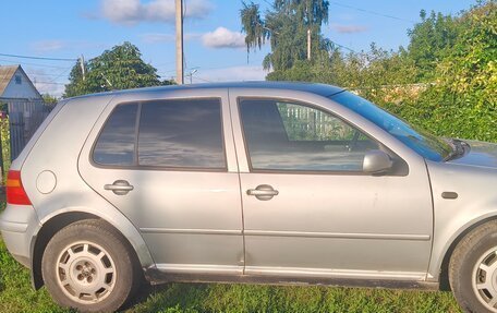 Volkswagen Golf IV, 2001 год, 179 999 рублей, 4 фотография