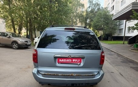 Chrysler Town & Country IV, 2005 год, 395 000 рублей, 6 фотография