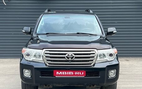 Toyota Land Cruiser 200, 2012 год, 3 800 000 рублей, 2 фотография