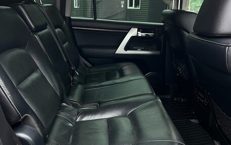 Toyota Land Cruiser 200, 2012 год, 3 800 000 рублей, 18 фотография