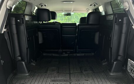 Toyota Land Cruiser 200, 2012 год, 3 800 000 рублей, 29 фотография