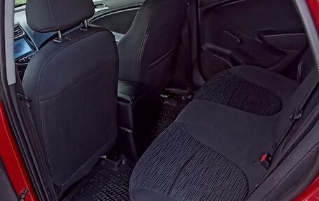 Hyundai Solaris II рестайлинг, 2014 год, 900 000 рублей, 6 фотография