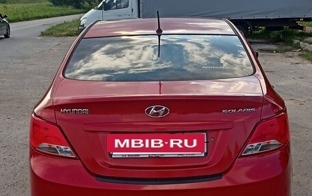 Hyundai Solaris II рестайлинг, 2014 год, 900 000 рублей, 10 фотография