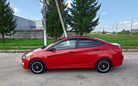 Hyundai Solaris II рестайлинг, 2014 год, 900 000 рублей, 12 фотография
