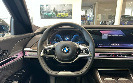 BMW 7 серия, 2025 год, 13 090 000 рублей, 11 фотография