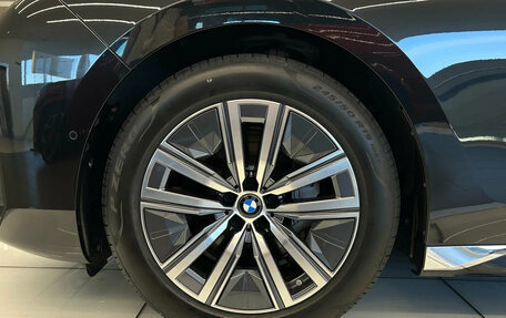 BMW 7 серия, 2025 год, 13 090 000 рублей, 26 фотография