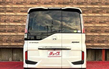 Honda Stepwgn IV, 2017 год, 1 600 400 рублей, 4 фотография