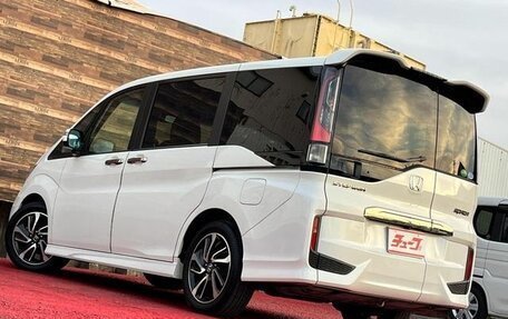 Honda Stepwgn IV, 2017 год, 1 600 400 рублей, 5 фотография