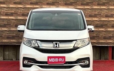 Honda Stepwgn IV, 2017 год, 1 600 400 рублей, 7 фотография