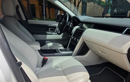 Land Rover Discovery Sport I рестайлинг, 2019 год, 1 800 100 рублей, 17 фотография