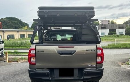 Toyota Hilux VIII, 2023 год, 4 590 000 рублей, 5 фотография