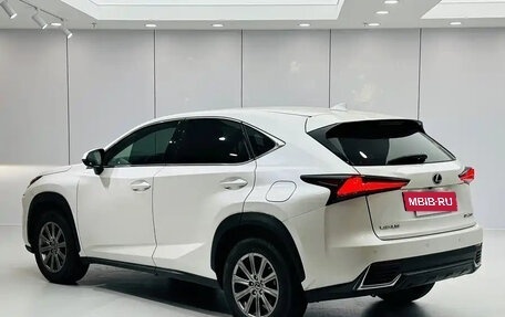 Lexus NX I, 2020 год, 2 755 000 рублей, 6 фотография