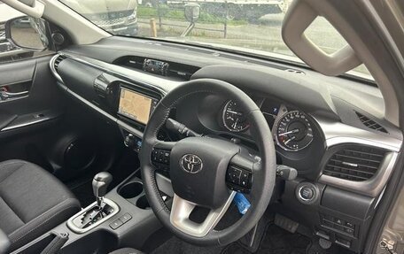 Toyota Hilux VIII, 2023 год, 4 590 000 рублей, 19 фотография