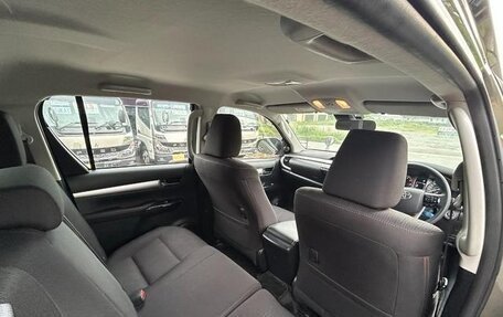 Toyota Hilux VIII, 2023 год, 4 590 000 рублей, 29 фотография