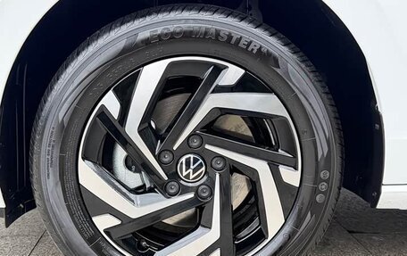 Volkswagen Lavida, 2025 год, 1 980 000 рублей, 10 фотография