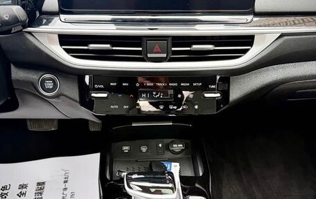 KIA K3, 2023 год, 1 360 000 рублей, 16 фотография