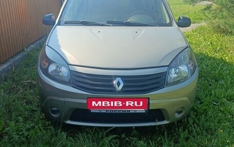 Renault Sandero I, 2011 год, 260 000 рублей, 2 фотография