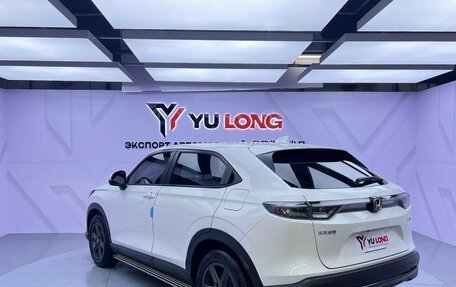 Honda Vezel, 2023 год, 1 830 000 рублей, 4 фотография